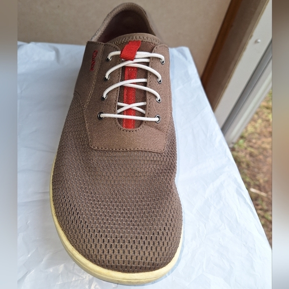 A pair of OluKai nohea moku mens shoes in a size 9M.They are pre-loved - Picture 4 of 13